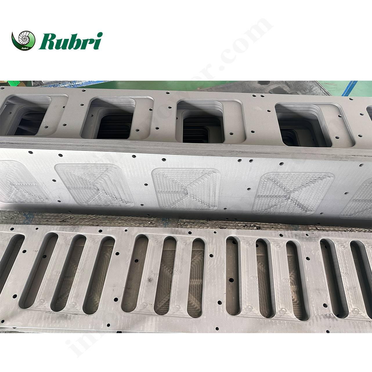 Carbon-Plastic Graphite Bipolar Plates