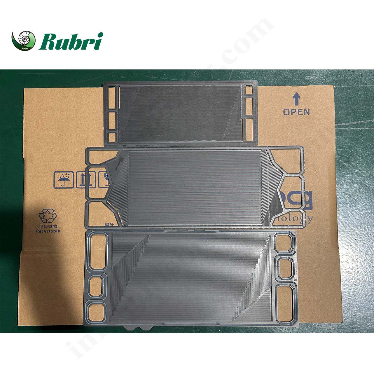 Composite Flexible Graphite Bipolar Plates