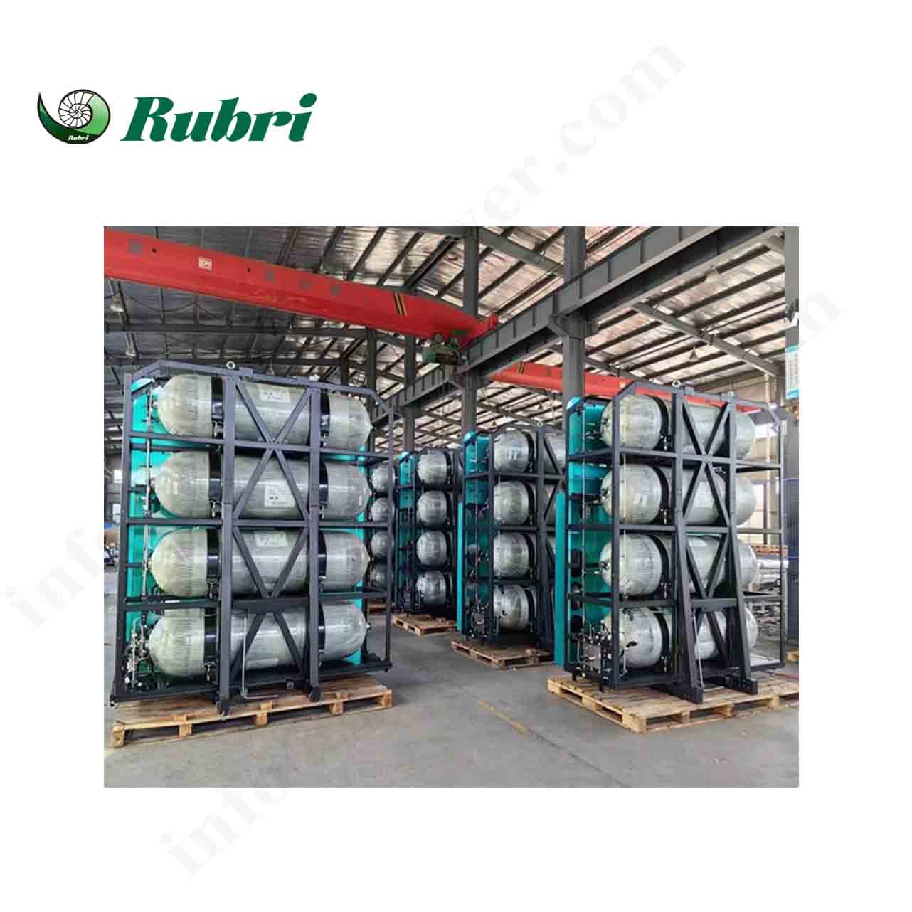 High-pressure gaseous hydrogen storage