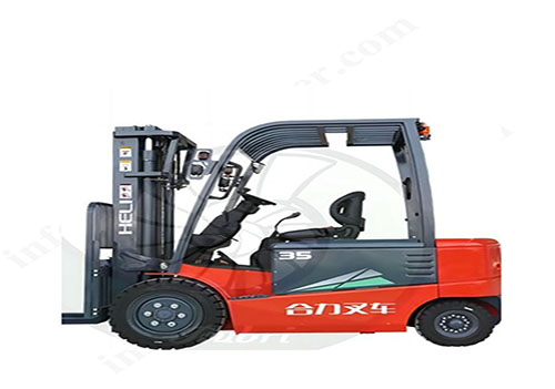 Britain's Century-Old Railway Unveils Hydrogen-Powered Locomotive,  Giving Old Diesel Cars a New Life