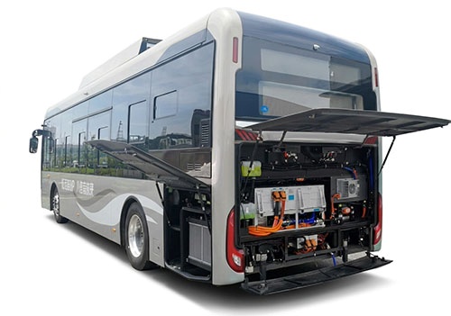 Italy's First Hydrogen-Powered Buses Enter Service in Bologna; 127-Vehicle Fleet Officially Launched